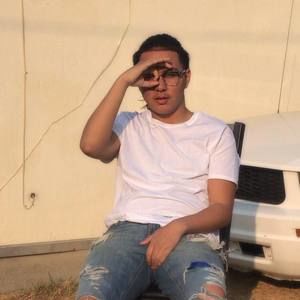 Meet your Posher, Carlos